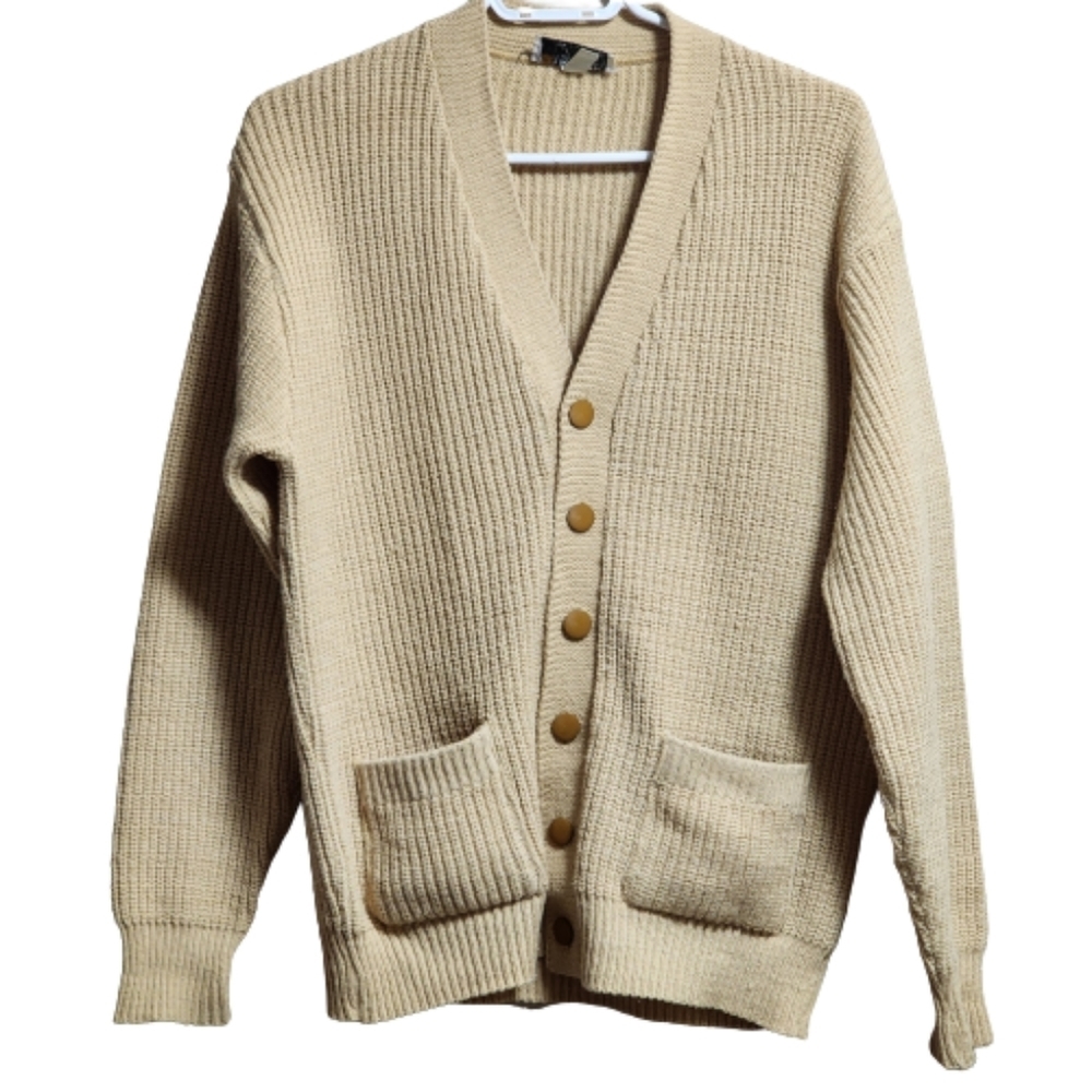 Vintage Heritage sportwear chunky knit cardigan color cream sizeM